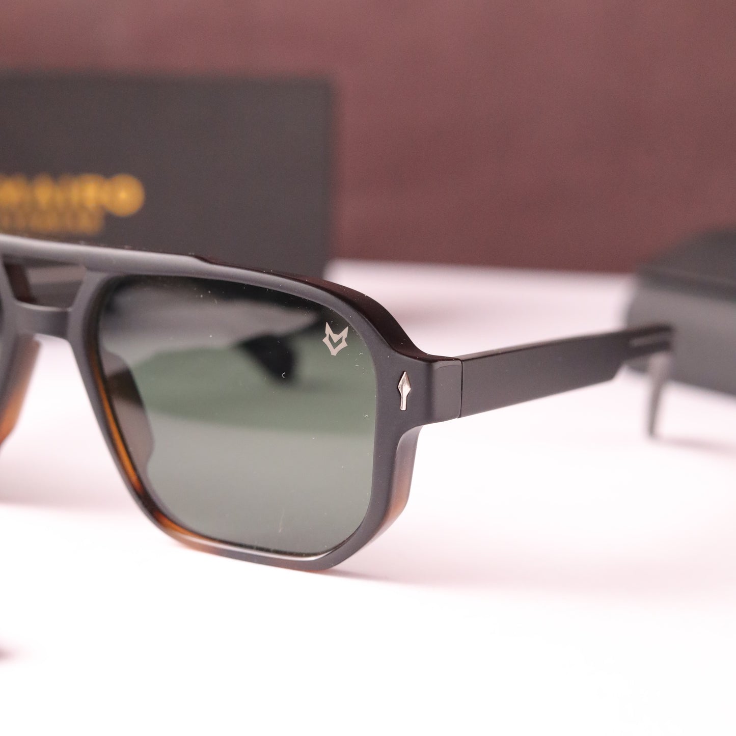 Hercules 9820 black tiger green