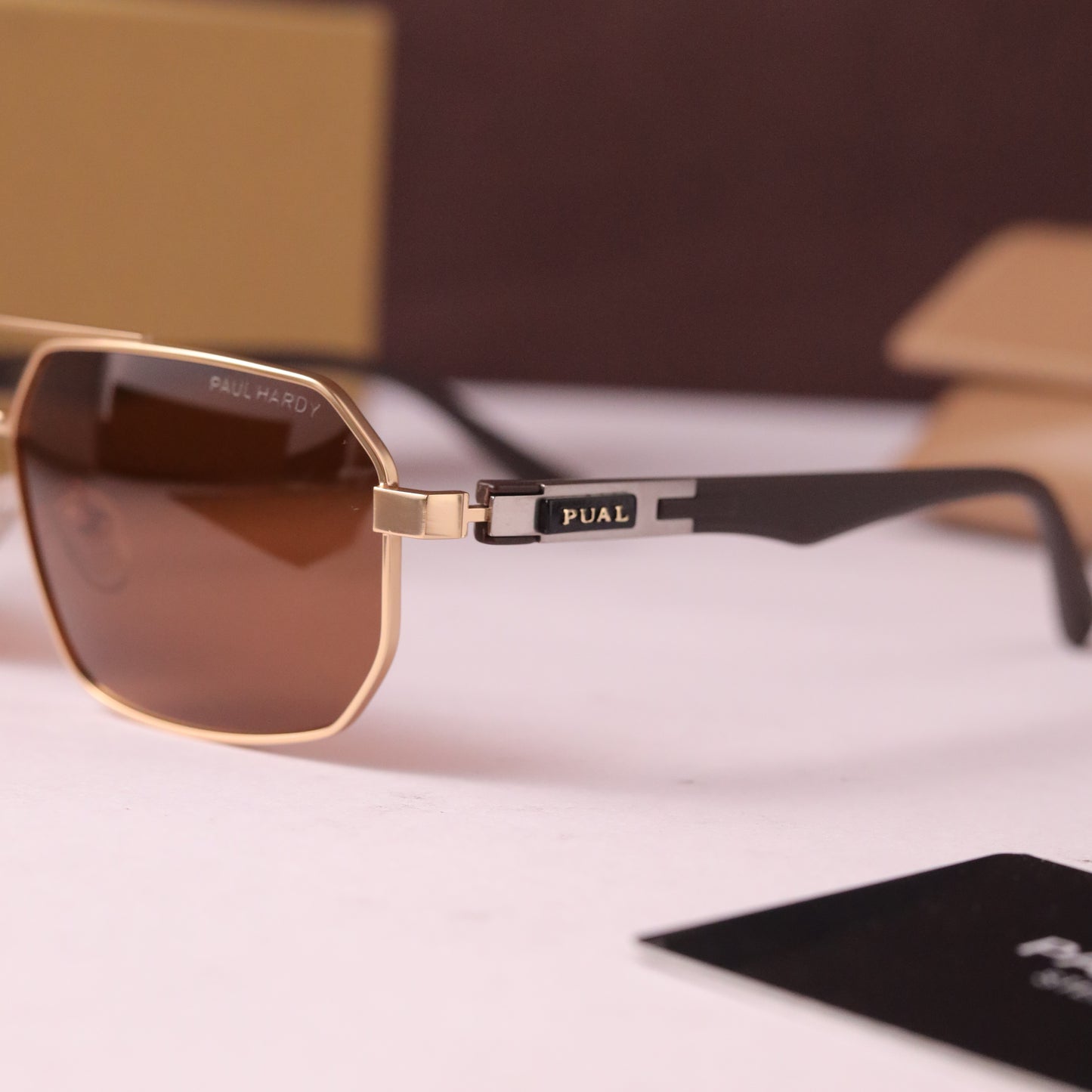 Studios grant 817 gold brown