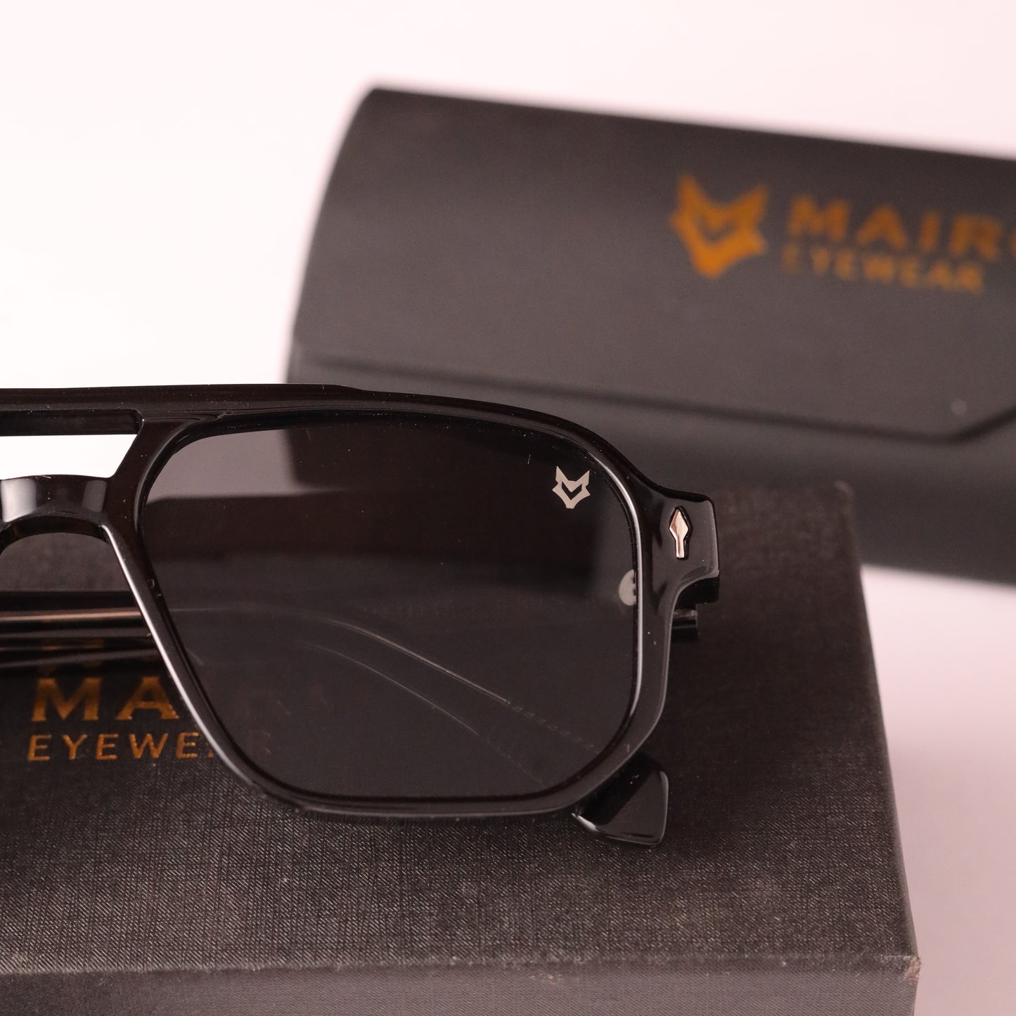 Hercules 9820 black