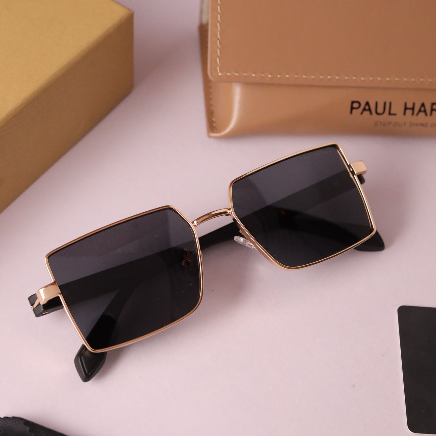 Shadow 818 gold black
