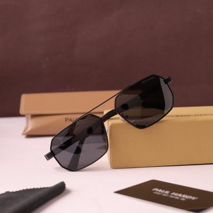Studios grant 817 full black
