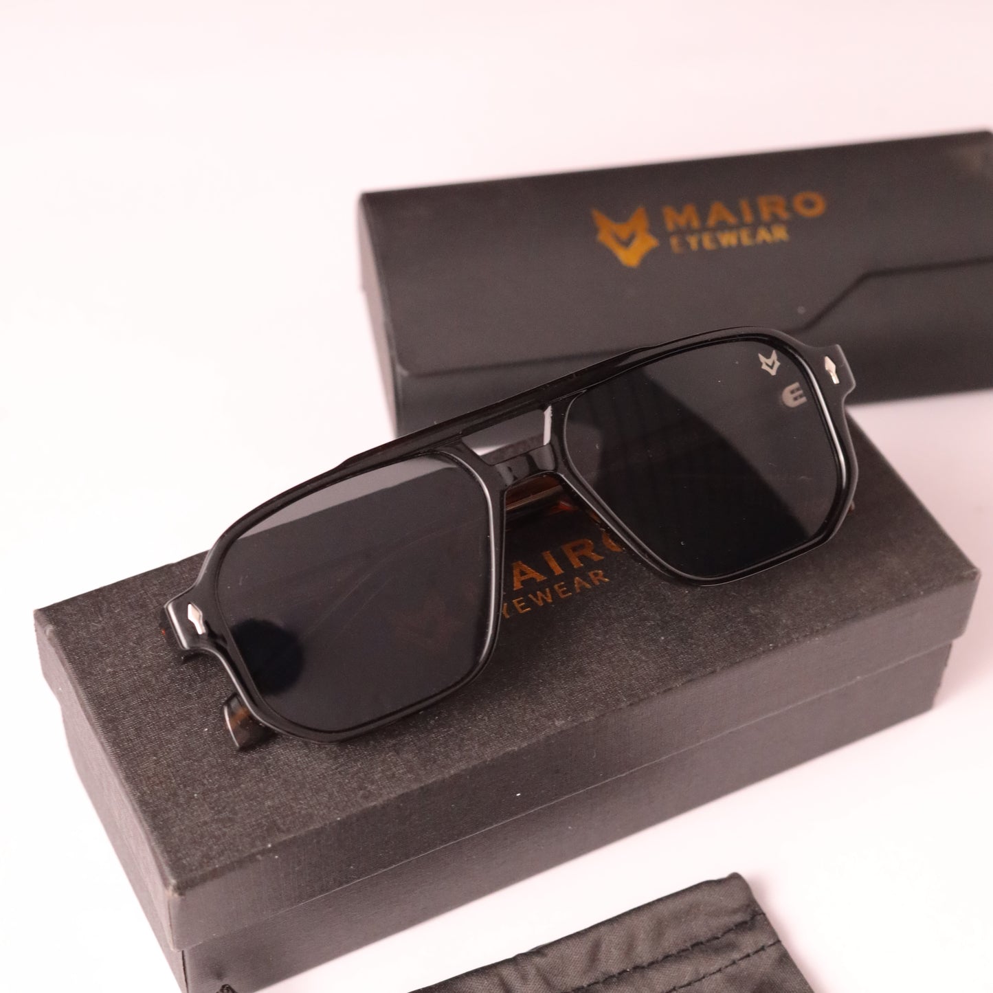 Hercules 9820 black