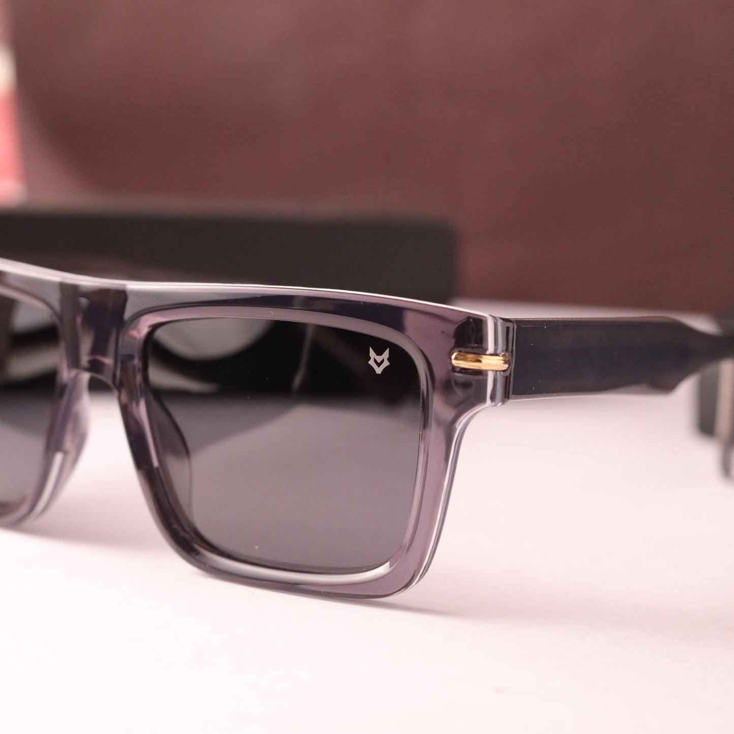 Justin 147 grey black