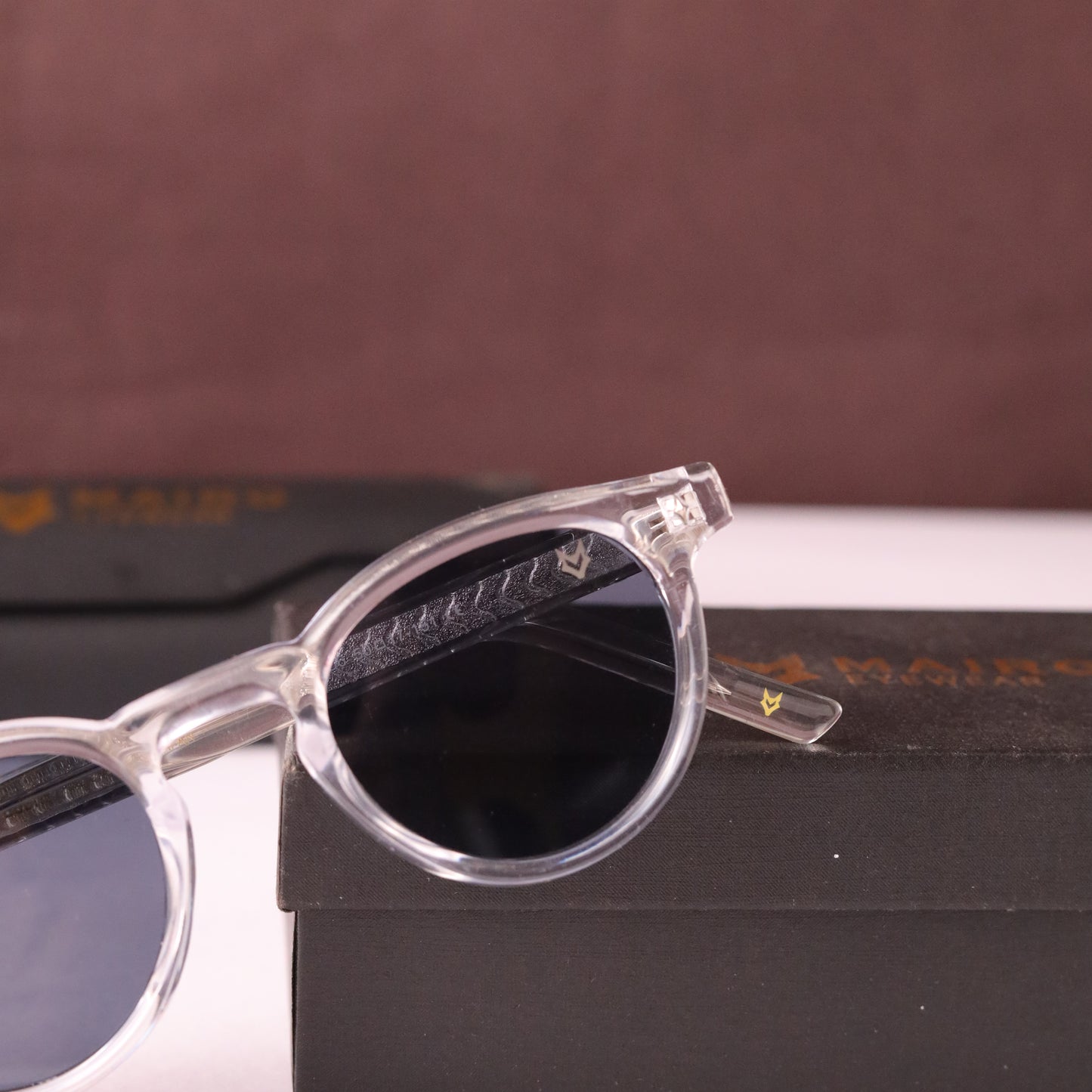 Rise 9848 transparent black