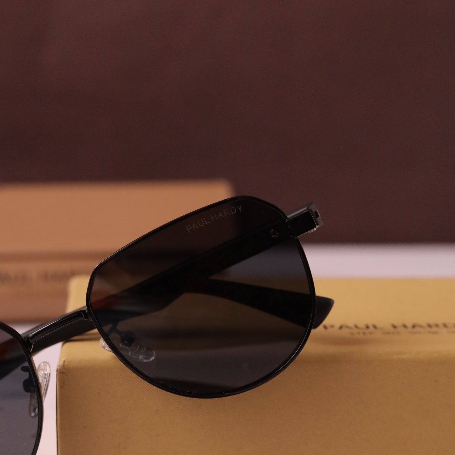 Astro 819 full black