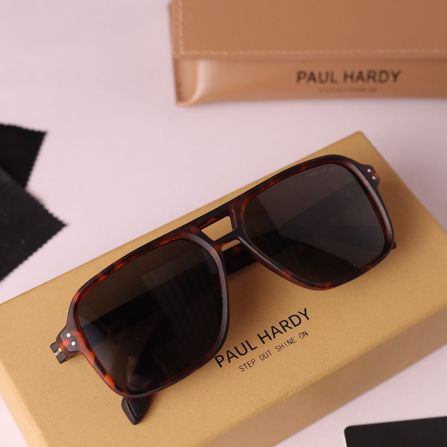 Twister 816 tiger black