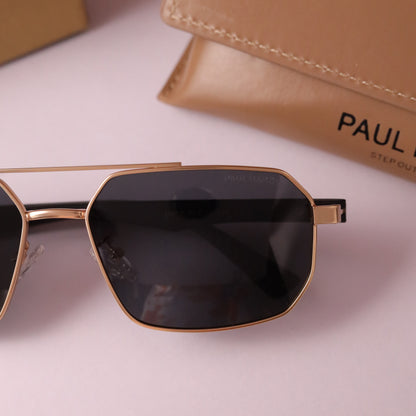 Studios grant 817 gold black