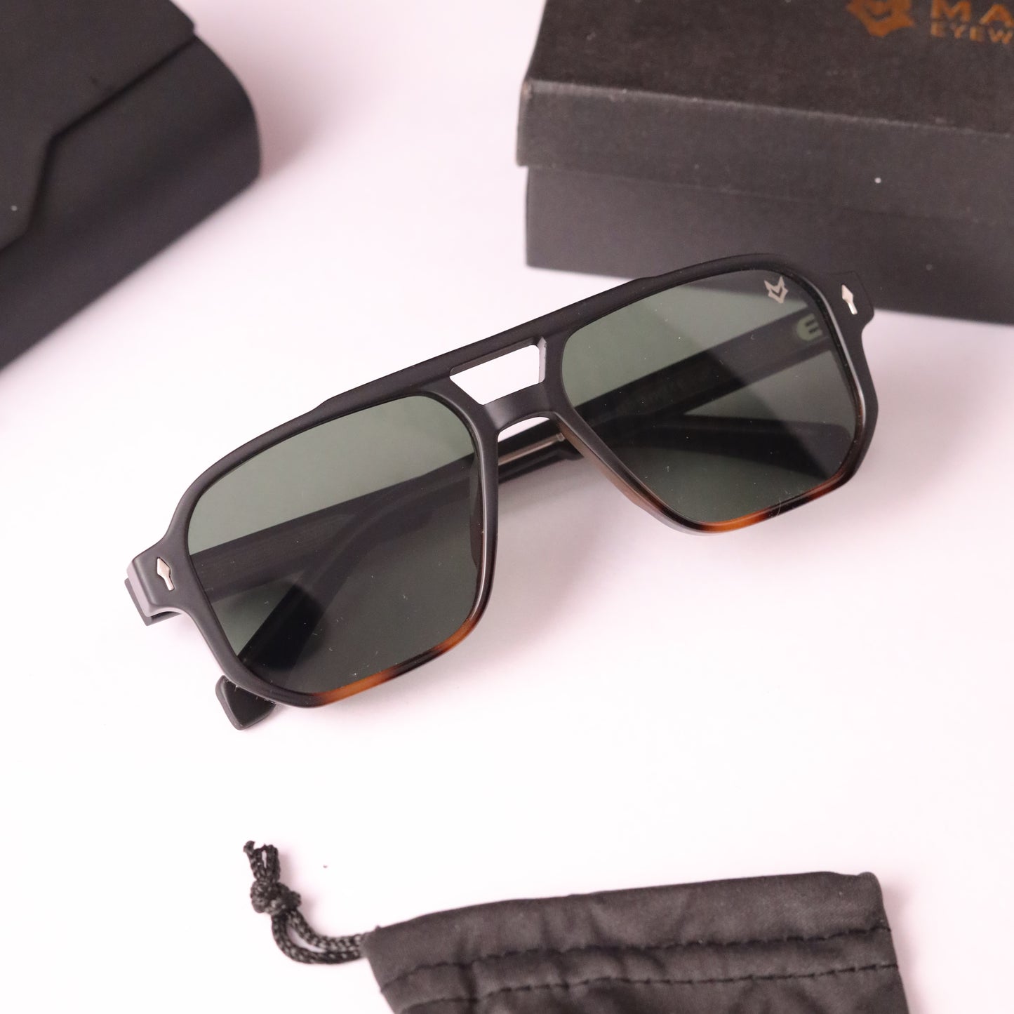 Hercules 9820 black tiger green
