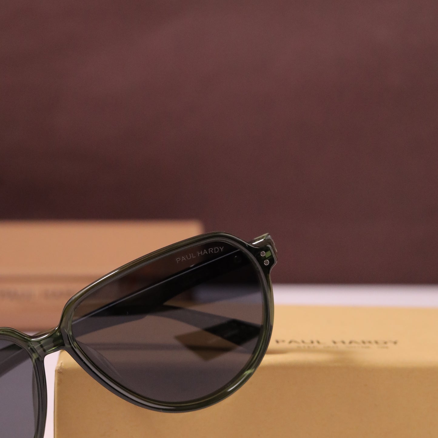 Dalton 815 olive black